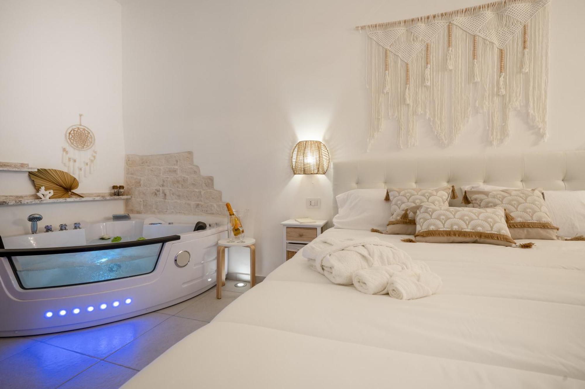 Dimora Giulia Luxury Suite And Room Castellana Grotte Eksteriør billede