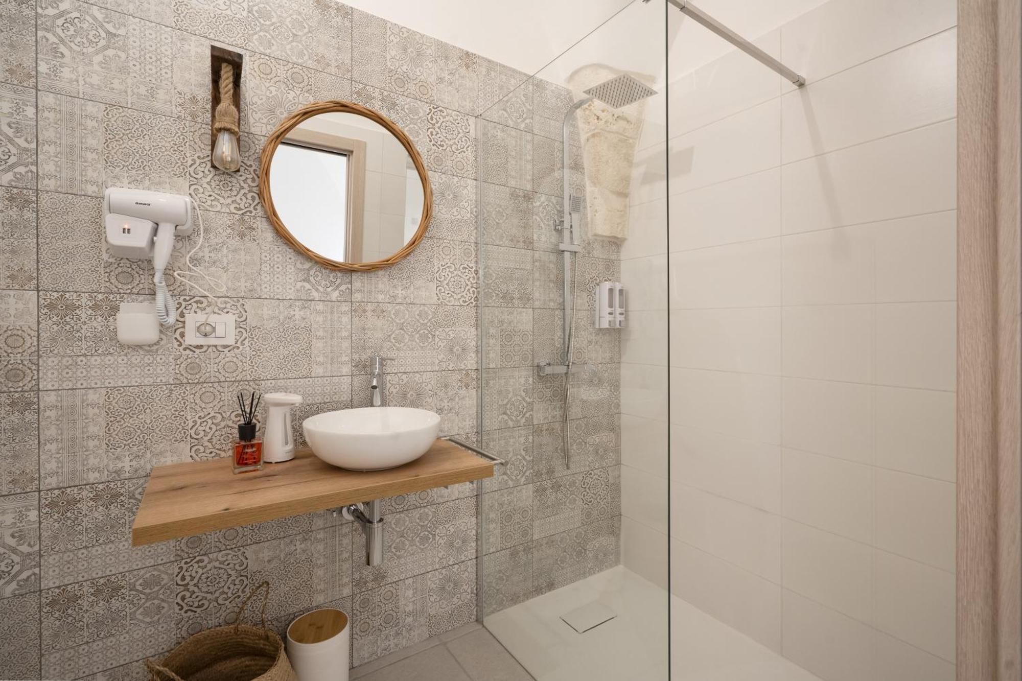 Dimora Giulia Luxury Suite And Room Castellana Grotte Eksteriør billede